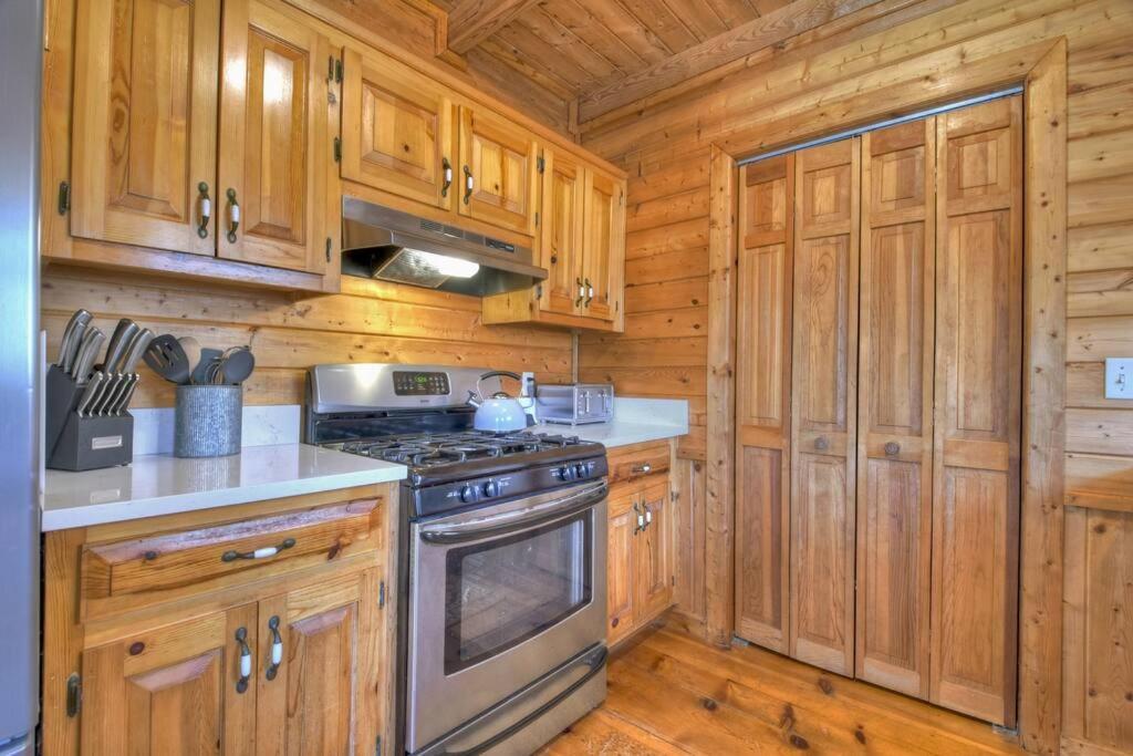 Waywish Waterfront Cabin In Blue Ridge Mountains Экстерьер фото