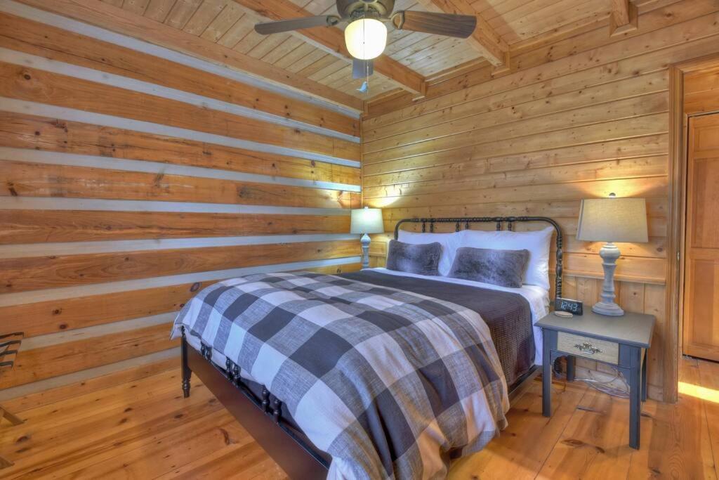 Waywish Waterfront Cabin In Blue Ridge Mountains Экстерьер фото