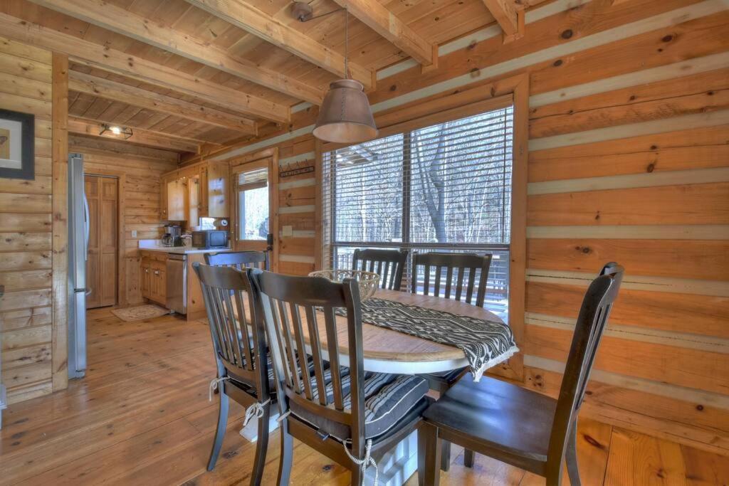 Waywish Waterfront Cabin In Blue Ridge Mountains Экстерьер фото