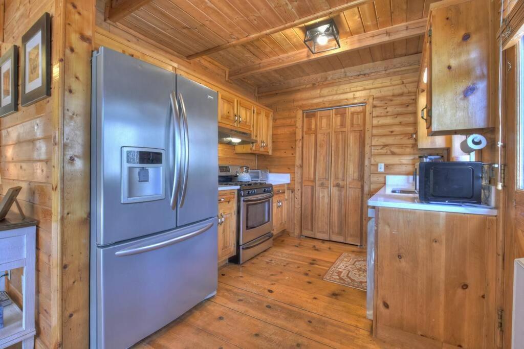 Waywish Waterfront Cabin In Blue Ridge Mountains Экстерьер фото